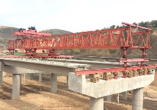 武漢環(huán)城高速JQ30/120架橋機(jī)